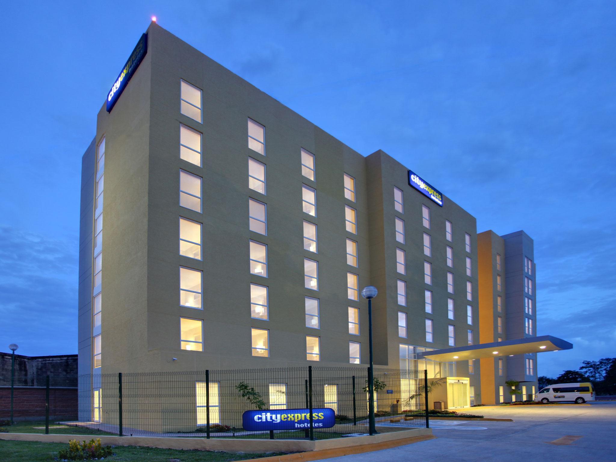 City Express Junior By Marriott Villahermosa Kültér fotó